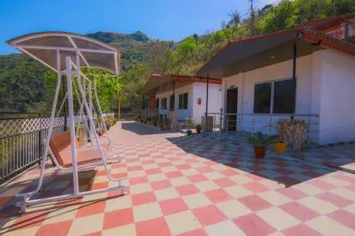 Массури: V Resorts Albert Lodge Mussoorie