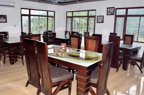 Массури: V Resorts Albert Lodge Mussoorie
