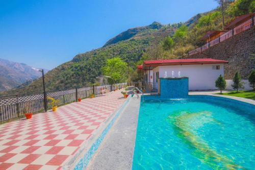 Массури: V Resorts Albert Lodge Mussoorie