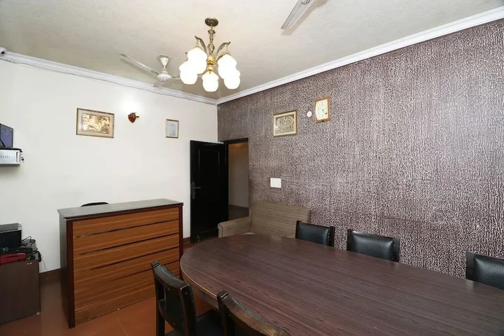 Массури: OYO 24974 Bharat Resort