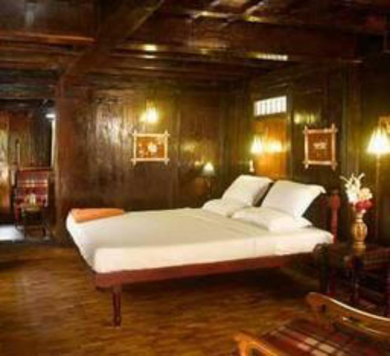 Кумараком: Puzhayoram Heritage Resort