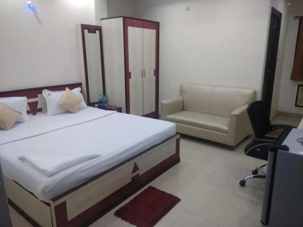 Банкура: Hotel Saptaparna