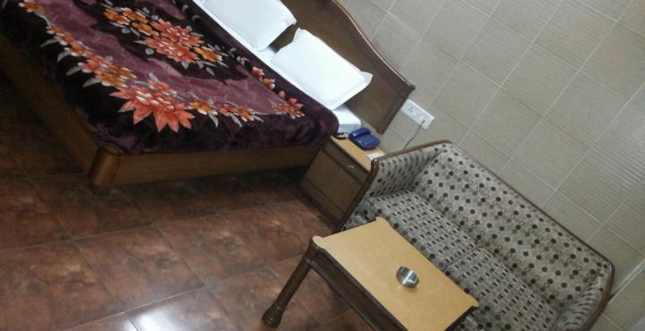 Катра: Hotel Shivalik