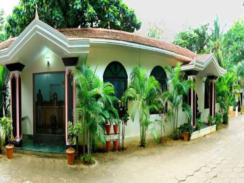 Понмуди: The Kuttalam Herittage Resort