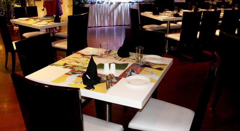Раджкот: The Fern Residency Rajkot