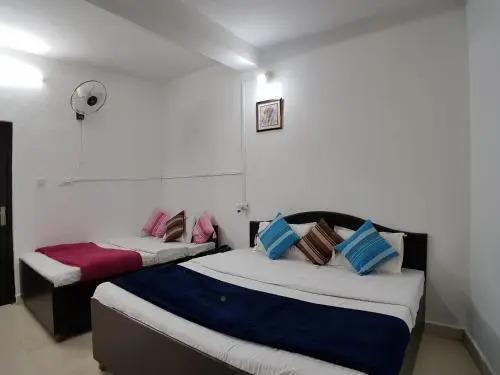 Чамба: Hotel Satyadev Grand