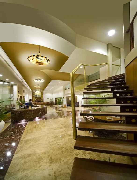 Пуна: Hotel Aurora Towers
