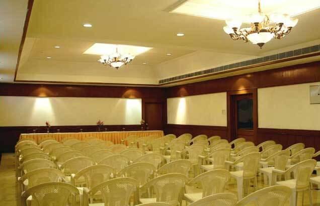 Тирупати: OYO 1081 Hotel Sindhu International