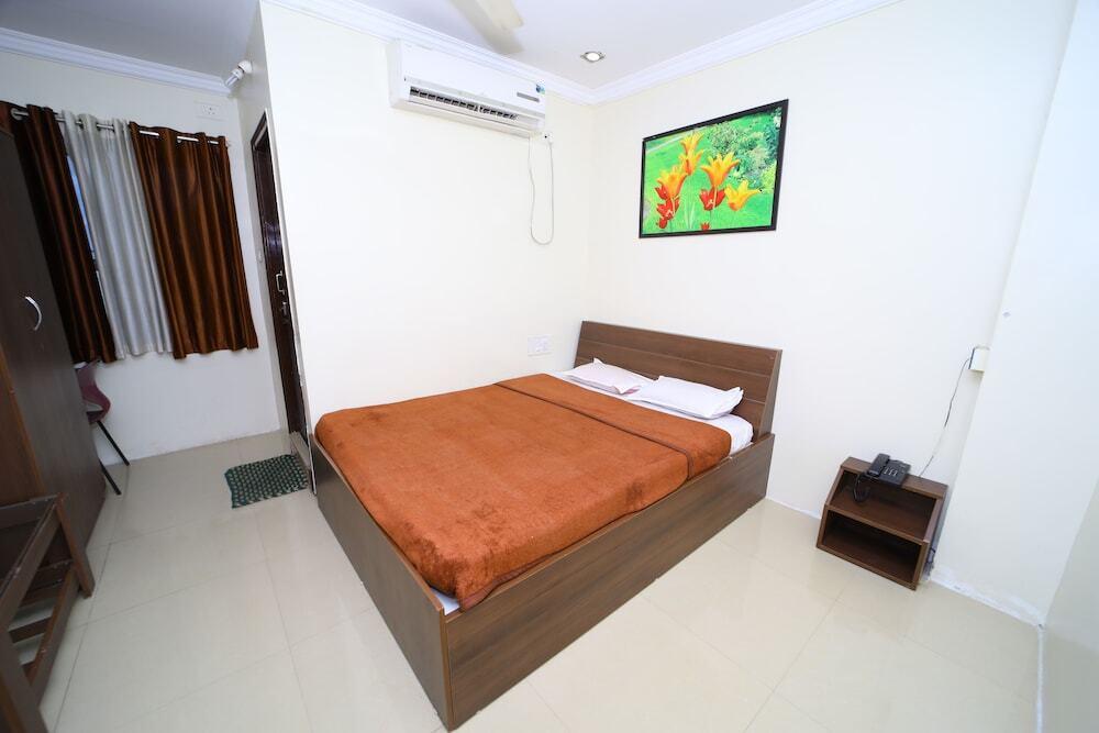 Тирупати: Tirumala Residency