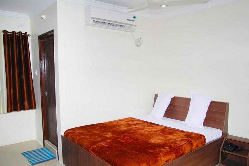 Тирупати: Tirumala Residency