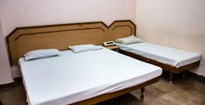 Тирупати: Collection O Poojith Residency