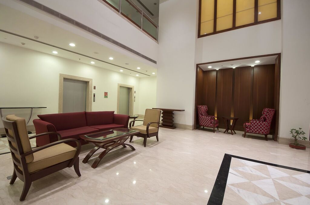 Зиракпур: Golden Plaza Hotel