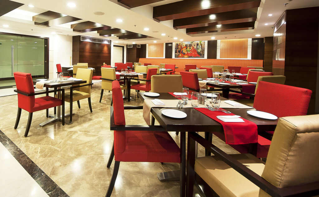 Зиракпур: Golden Plaza Hotel