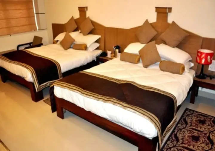 Катра: Hotel Mount View