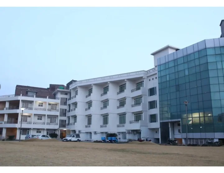 Катра: Continent Panchvati Hotel Katra