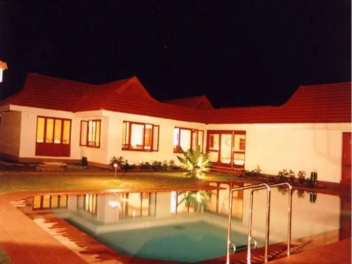 Кумили: Hotel Silver Crest