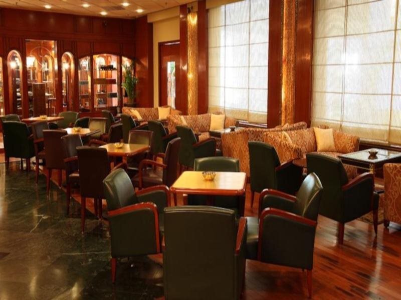 Мумбаи: The Lalit Residency Mumbai