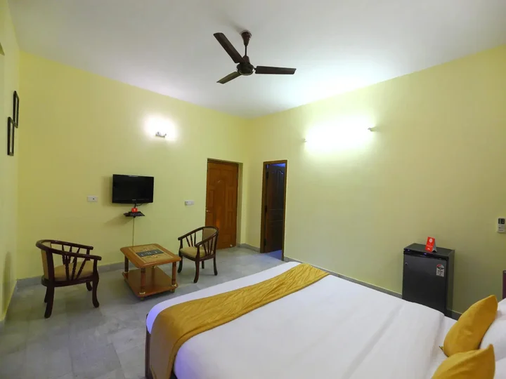 Ченнаи: Golden Flowers Inn - Ekkatuthangal