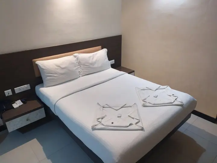 Палани: Hotel Sownthariyam