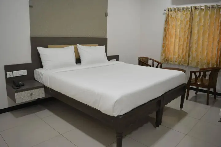 Палани: Hotel Sownthariyam