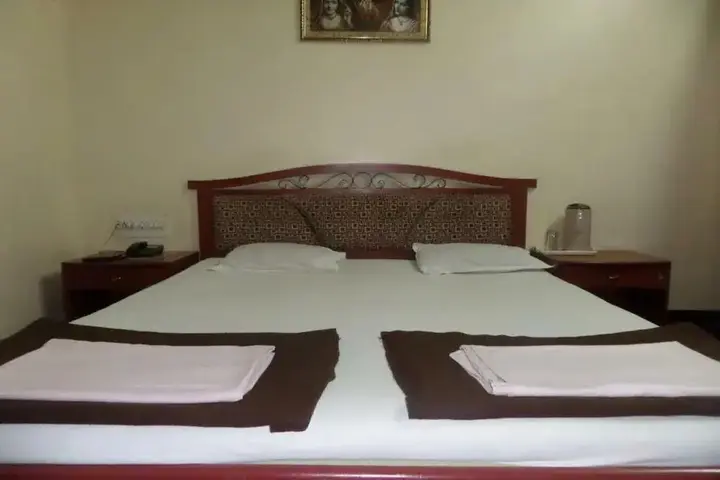 Солапур: Hotel Ambassador Executive