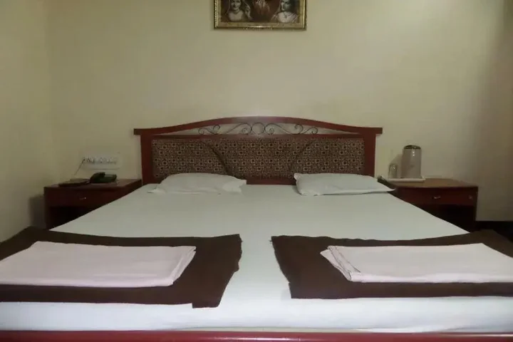 Солапур: Hotel Ambassador Executive