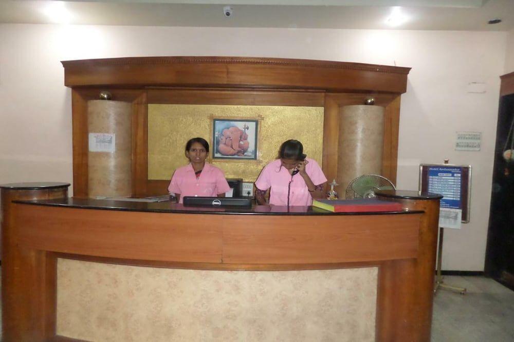 Солапур: Hotel Ambassador Executive