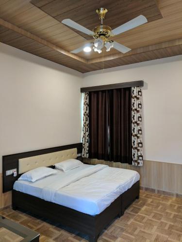 Амбала: Gulmohar Garden and Motel