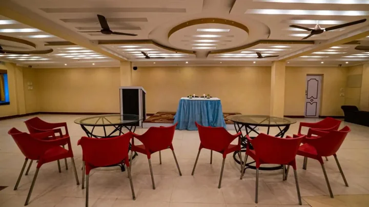 Тарапит: Hotel Sonar Bangla Tarapith