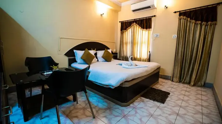 Тарапит: Hotel Sonar Bangla Tarapith