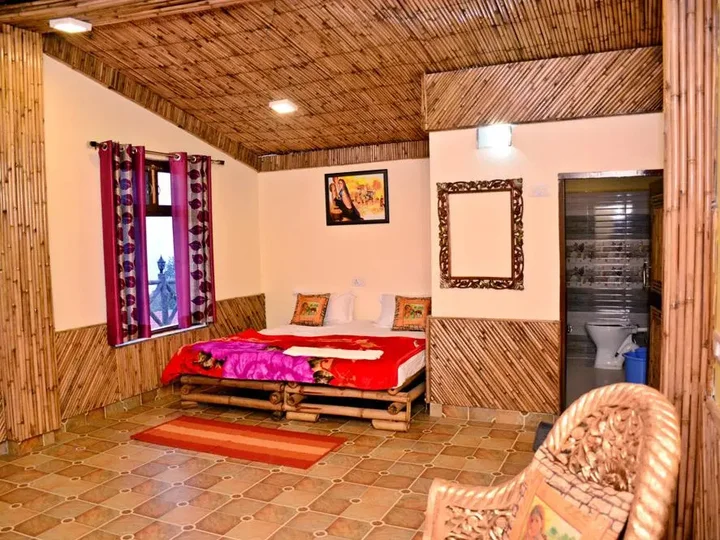 Техри: Astraal Spa And Resorts