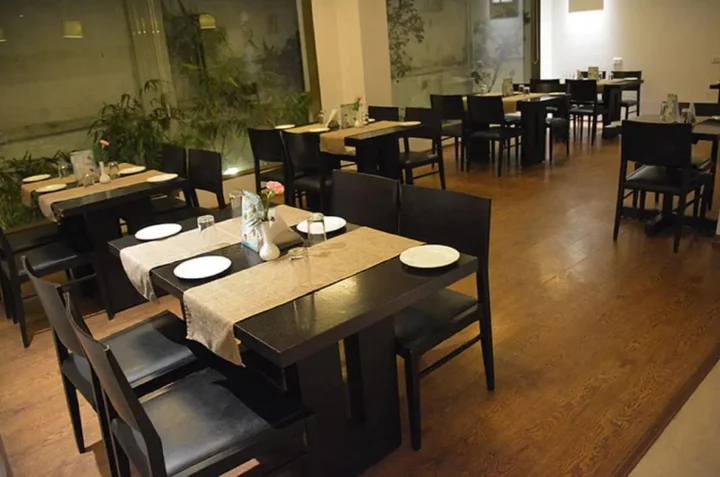 Дибругарх: Hotel Natraj