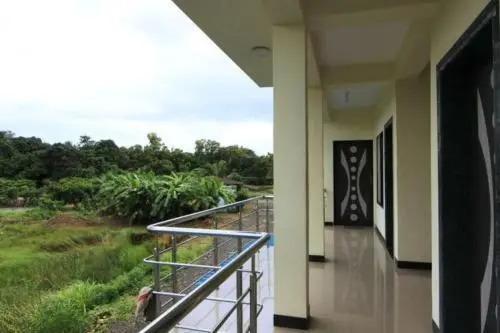 Киим: Nisarg Guest House
