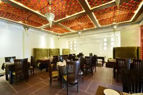 Лудхиана: Hotel Riyasat
