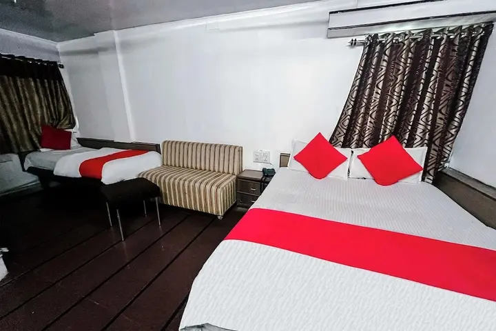 Ахмедабад: Hotel Maninagar Residency