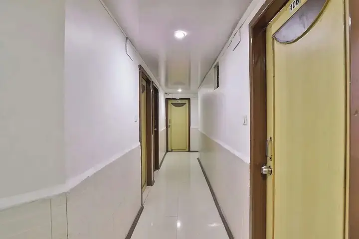 Ахмедабад: Hotel Maninagar Residency