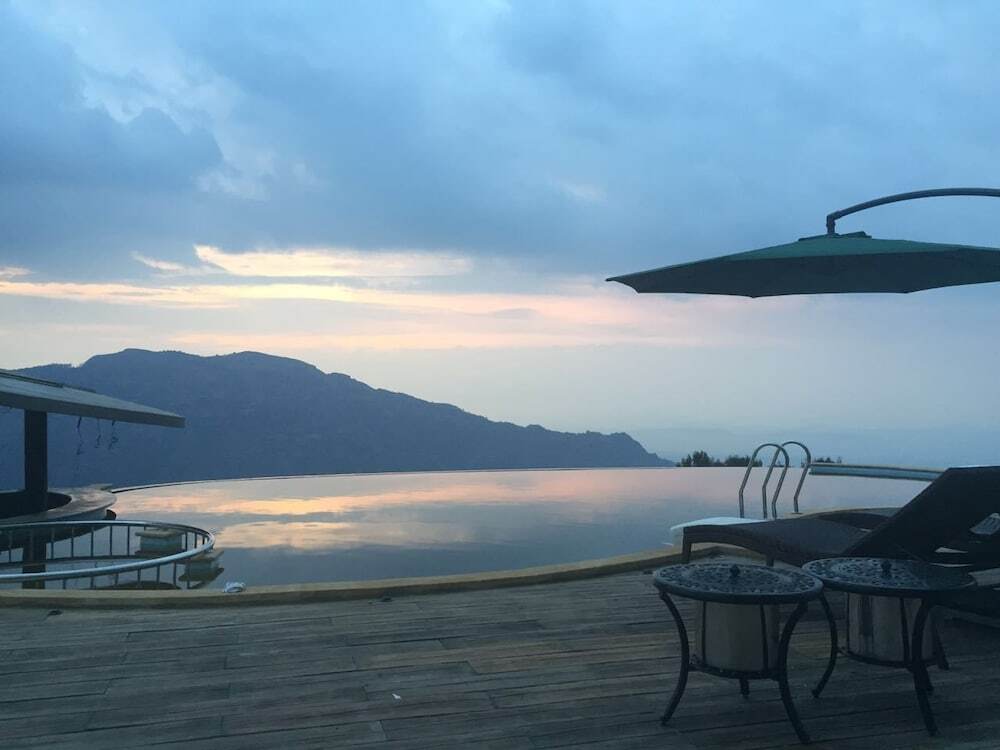 Ути: Glyngarth Resorts