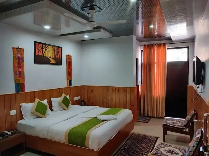 Дармсала: Hotel Akash