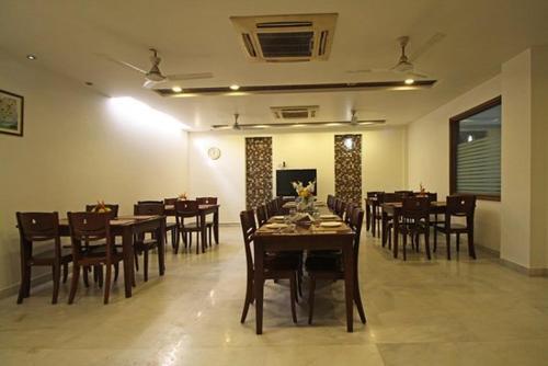 Гуруграм: Mint Sarojville Suites