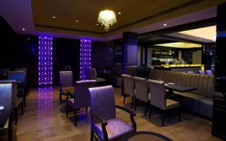 Мумбаи: Club Emerald