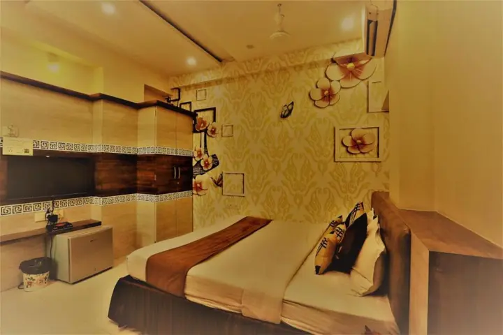 Индаур: The Ashoka Hotel