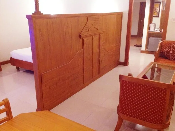 Гуруваюр: Krishna Inn