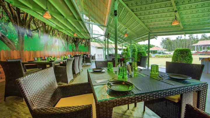 Chikkajala: Fiestaa Resort n Events Venue