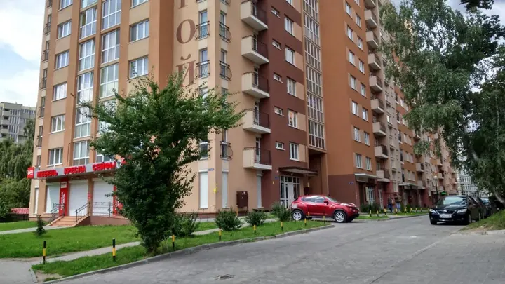 Калининград: Apartments on Gagarina 7 №1