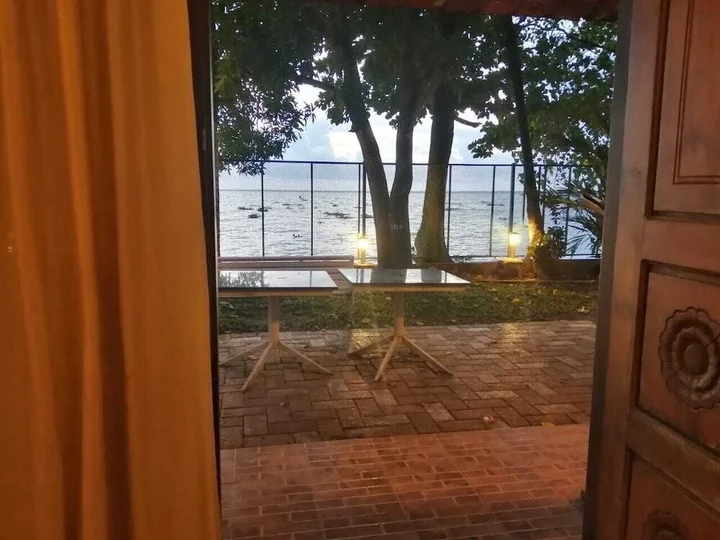 Кумараком: Saro Lake County Hotel