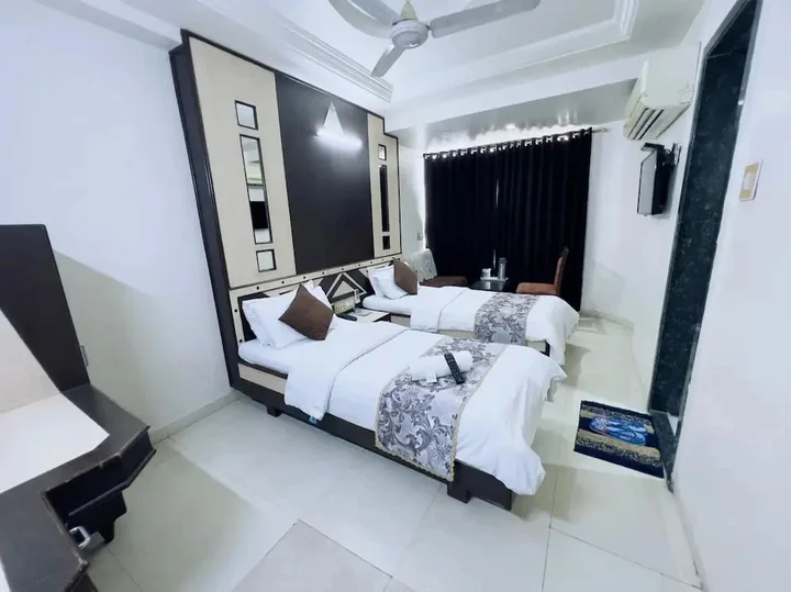 Сурат: Hotel Comfort