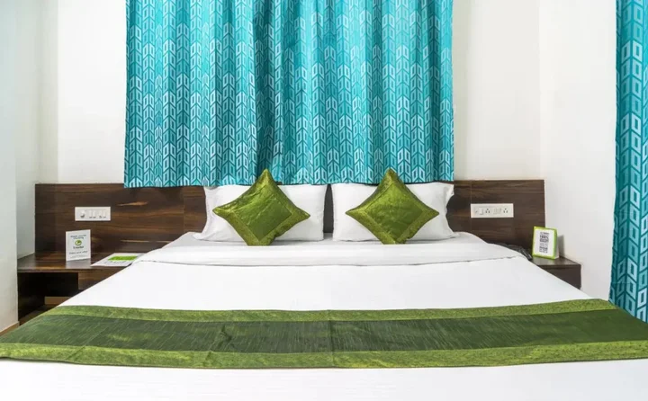 Нашик: OYO 9738 Hotel House Khas Suites