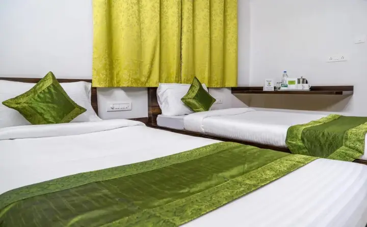 Нашик: OYO 9738 Hotel House Khas Suites