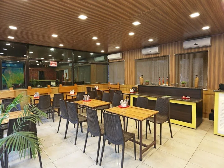 Дехрадун: OYO 4828 Osho Resorts Deluxe