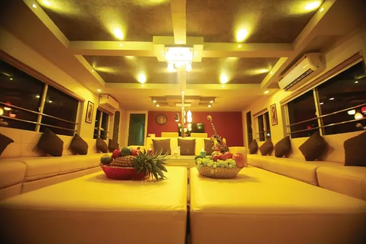 Аллеппи: Indiavacationz Houseboats